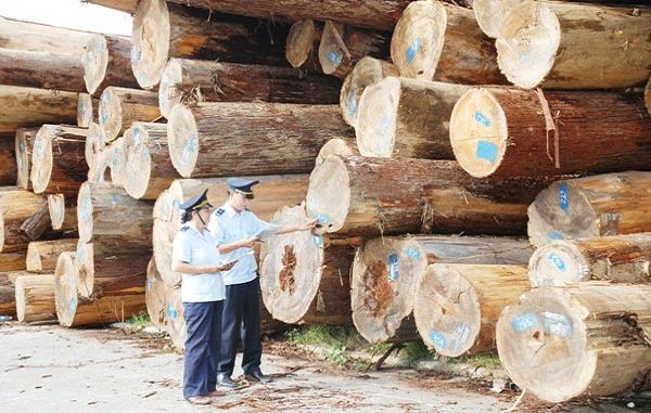 Quy định về thủ tục xuất khẩu đồ gỗ mỹ nghệ